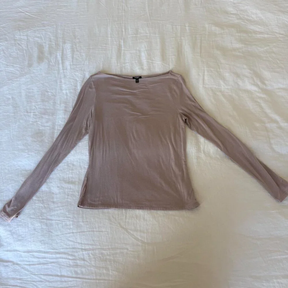 Express Supersoft Fitted Boat Neck Long Sleeve Tee Light Mauve Medium - Picture 2 of 5